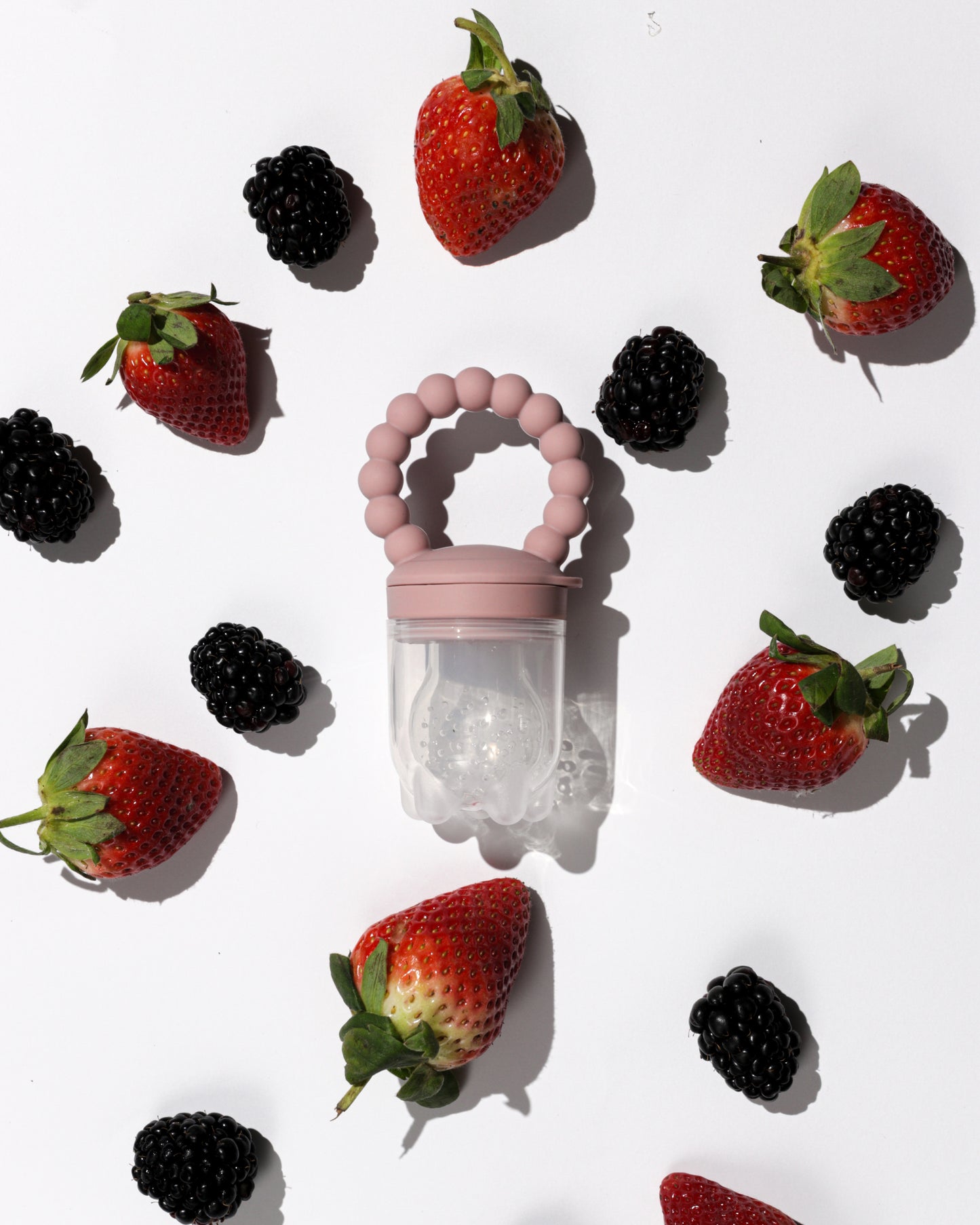 عضاضة سيليكون مع قالب ثلج.