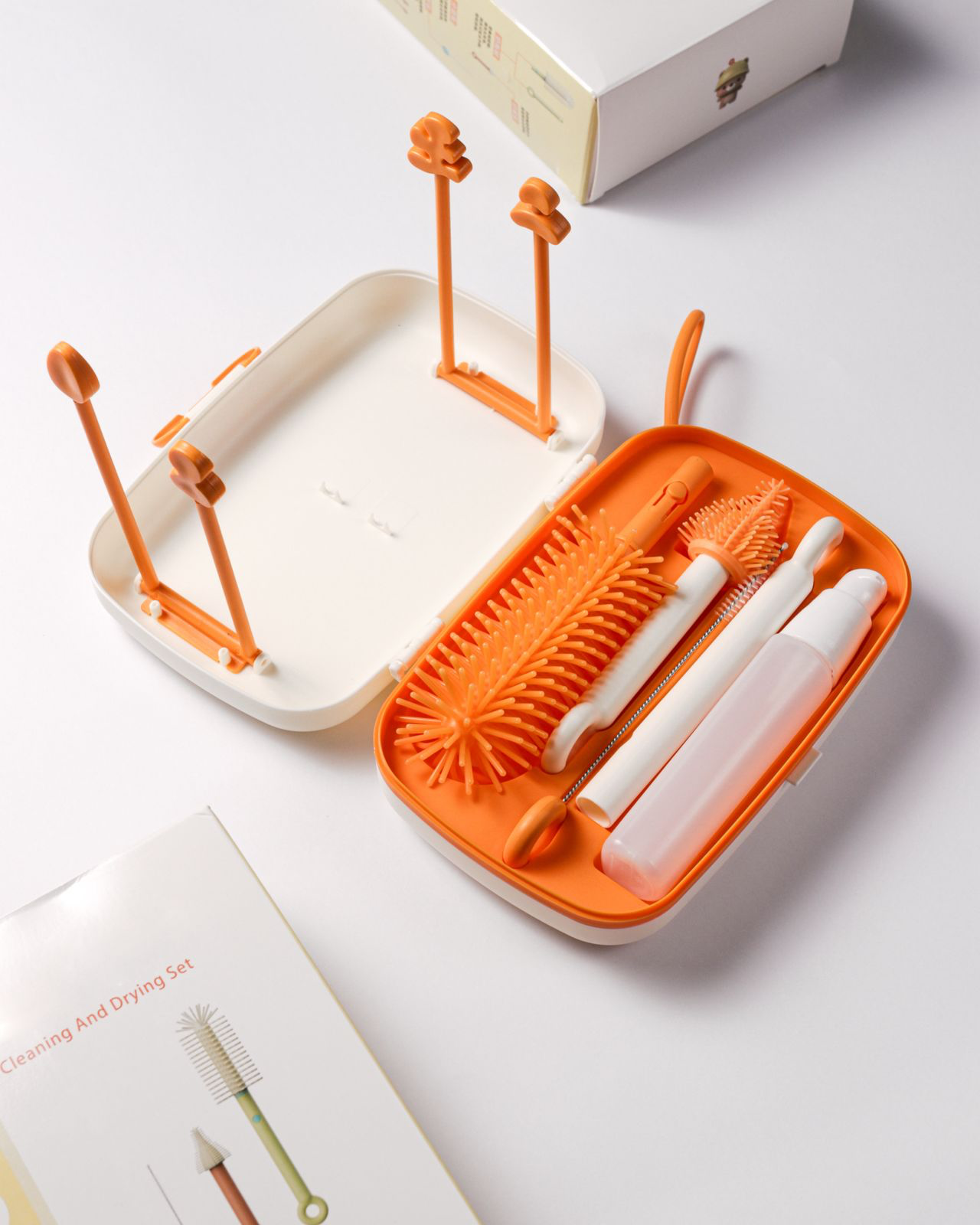 حافظة فرش التنظيف المتنقلة